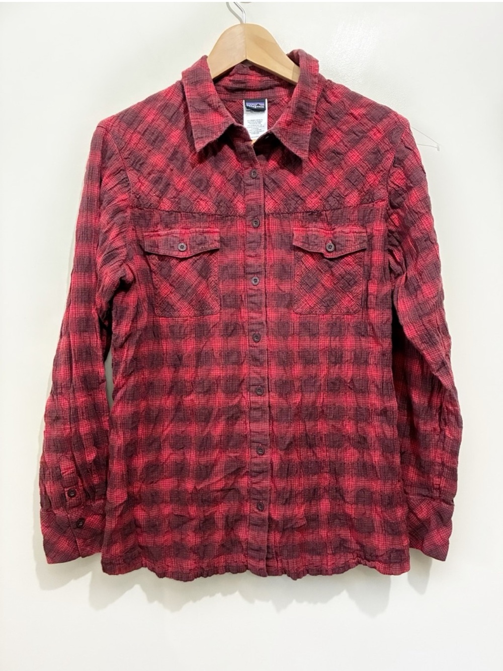 Patagonia Plaid Organic Cotton Flannel Button Down Shirt Red 12 Crinkle Texture